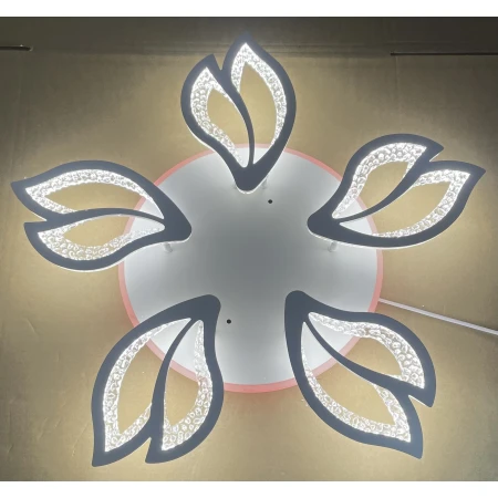 Светодиодная люстра 18028/5B WHT