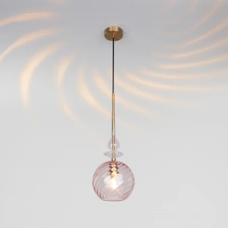 Подвесной светильник со стеклянным плафоном Eurosvet 50192/1 розовый