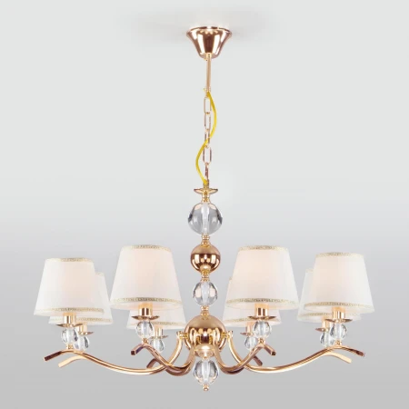 Классическая люстра с абажурами Eurosvet 60097/8 золото