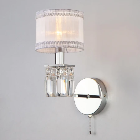 Классическое бра с абажуром Eurosvet 10099/1 хром/прозрачный хрусталь Strotskis