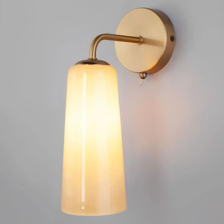 Бра Eurosvet 70137/1 латунь Omber