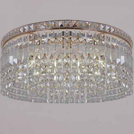 Люстра Reluce 90327-0.3-10 FGD