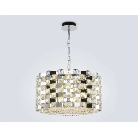 Подвесная люстра с хрусталем Ambrella light High Light LH41001