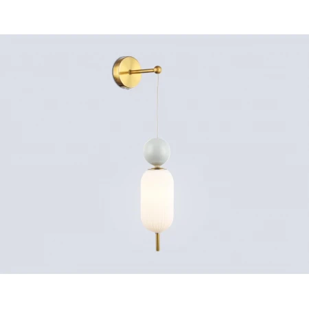 Настенный светильник со сменной лампой Ambrella light High Light LH53108