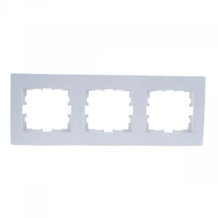 Рамка 3-ая горизонтальная Lezard Karina белая 707-0200-148