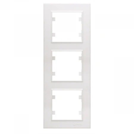 Рамка Makel 3-м Karea вертик. бел. 56001708