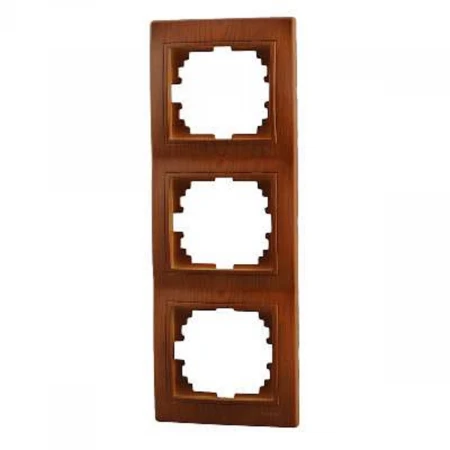 Рамка 3-ая вертикальная Lezard Mira сосна 701-0801-153