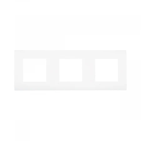 Рамка LK Studio 3-постовая (белый) LK45 854304-1