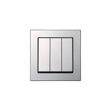 Выключатель трехклавишный Liregus Epsilon серебро 28-174