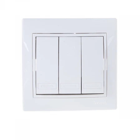 Выключатель тройной Lezard Mira белый с белой вставкой 701-0202-109