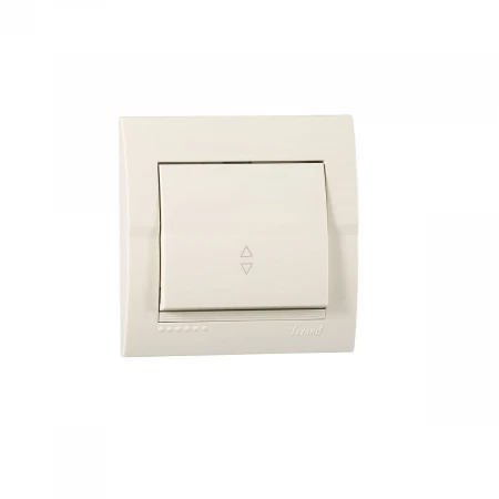 Выключатель проходной Lezard Deriy кремовый 702-0303-105