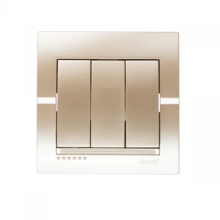 Выключатель тройной Lezard Deriy белый жемчуг 702-3030-109