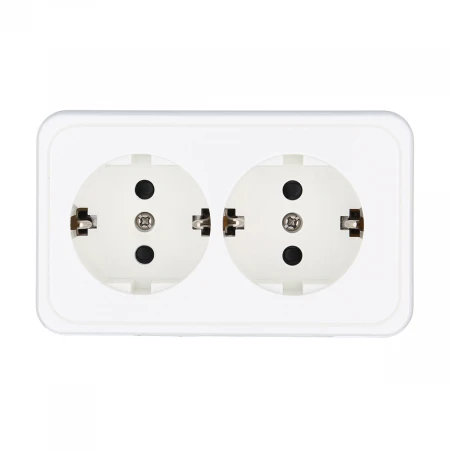 Розетка LK Studio двойная открытой установки с заземляющими контактами и защитными шторками (белый) 813504