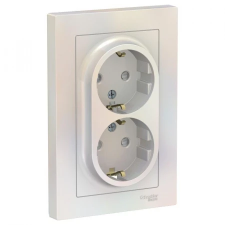 Розетка двойная 2К+З Systeme Electric AtlasDesign 16A 250V со шторками жемчужная ATN000426