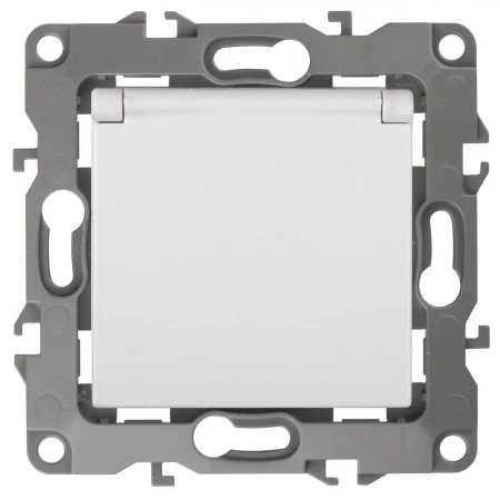 Розетка ЭРА 12 2P E Schuko со шторками с крышкой 16A 250V 12-2103-01 Б0014693