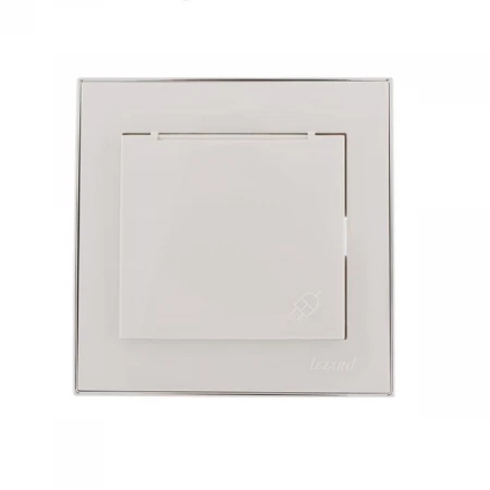 Розетка с зазем. с крышкой Lezard Rain белая с бок. вст. хром 703-0225-123