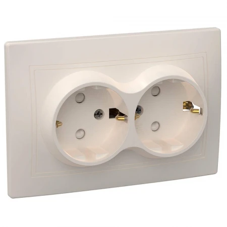 KVARTA Розетка 2-местная с заземлением с защитными шторками 16А кер. РСш12-3-Км кремовый IEK ERK24-K33-16-K