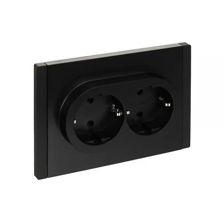 FORTE&PIANO Розетка 2-местная с заземлением с защитными шторками безвинтовое крепление 16А FP123 черный IEK FP-R24-16-1-K02