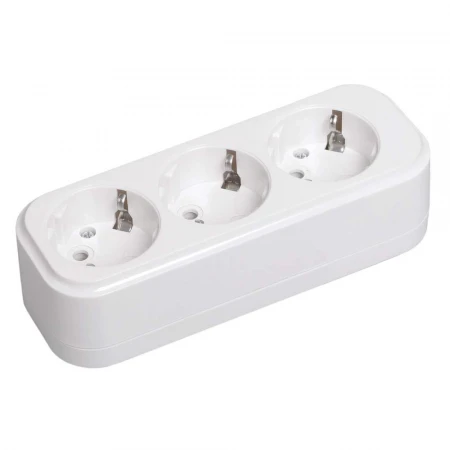 Розетка разборная переносная К03 3 места CLASSIC IEK KYP11-16-03-00-Z