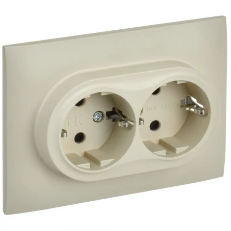 SKANDY Розетка 2-местная с заземлением с защитными шторками 16А в сборе SK-R07B бежевый IEK SK-R24-16-K10-F