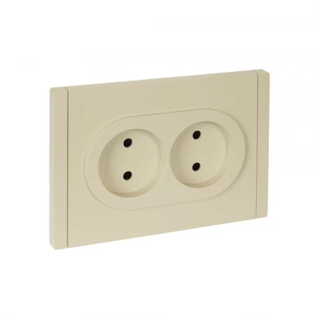 FORTE&PIANO Розетка 2-местная без заземления с защитными шторками безвинтовое крепление 10А FP425 ваниль IEK FP-R23-10-1-K10