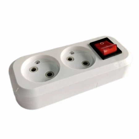 Колодка розеточная LEEK LE070500-0003