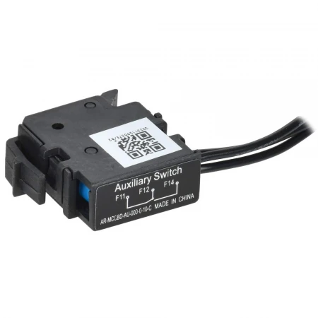 ARMAT Дополнительный контакт правый для MCCB типоразмер A. D 1NO1NC IEK AR-MCCBD-AU-000-0-10-C
