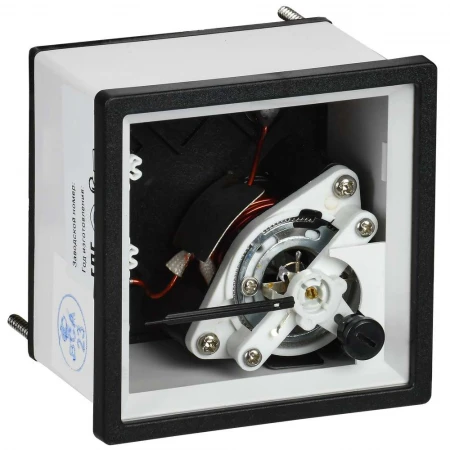 Амперметр Э47 (без шкалы) класс точности 1,5 72х72мм IEK IPA10-5-0000-A