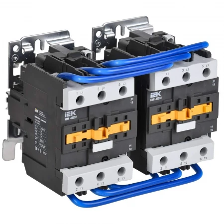 Контактор КМИ-49532 реверс 95А 230В/АС3 2NO.2NC IEK KKM43-095-230-22-1