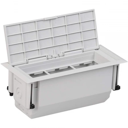 PRIMER Лючок напольный ONFLOOR на 6 модулей mini L IEK KNU-06-PCL