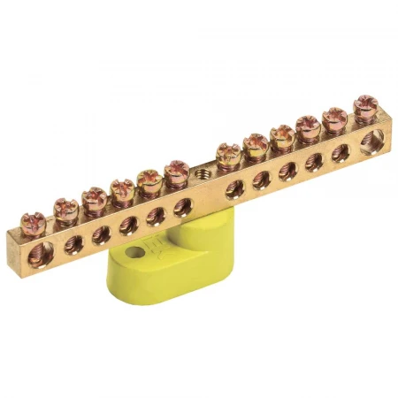 Шина PE "земля" на одном угловом изоляторе ШНИ-6х9-12-У1-Ж IEK YNN10-69-12C1-K05