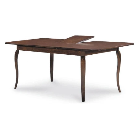 Стол обеденный