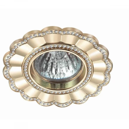 Встраиваемый светильник Novotech Candi 370344