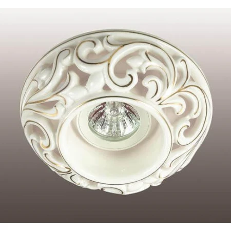 Встраиваемый светильник Novotech OLA 370195